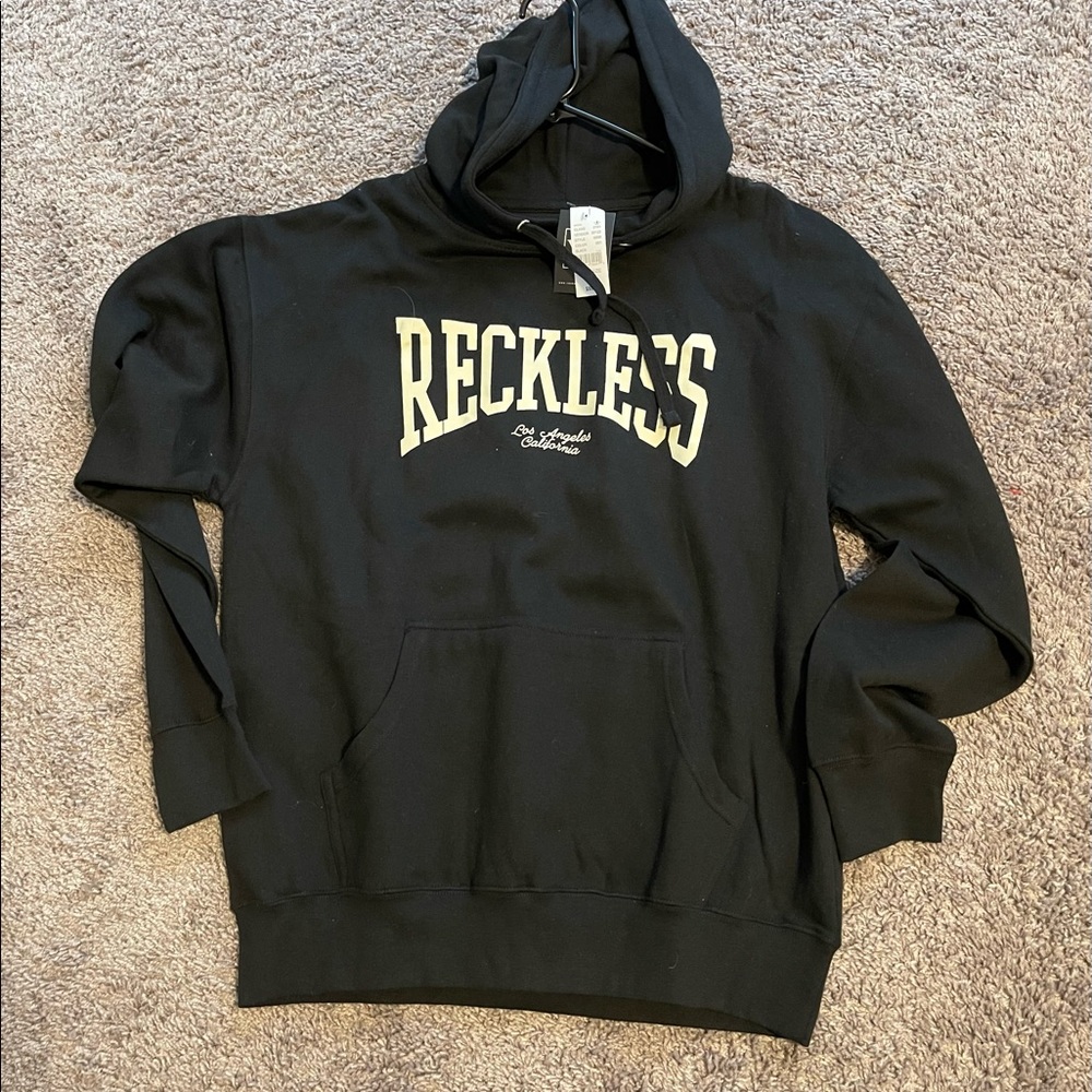FashionNova Mens L Black Reckless hoodie